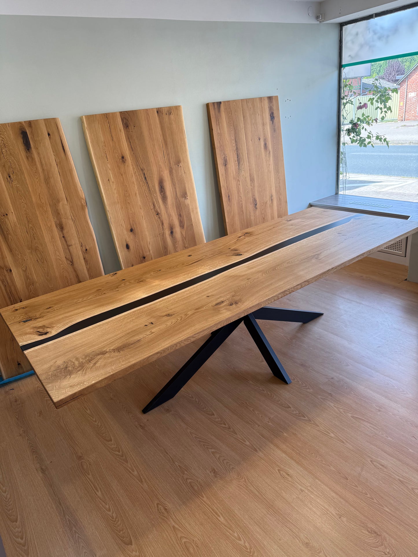 Eichentisch Epoxidharz Rivertable 290 x 110cm
