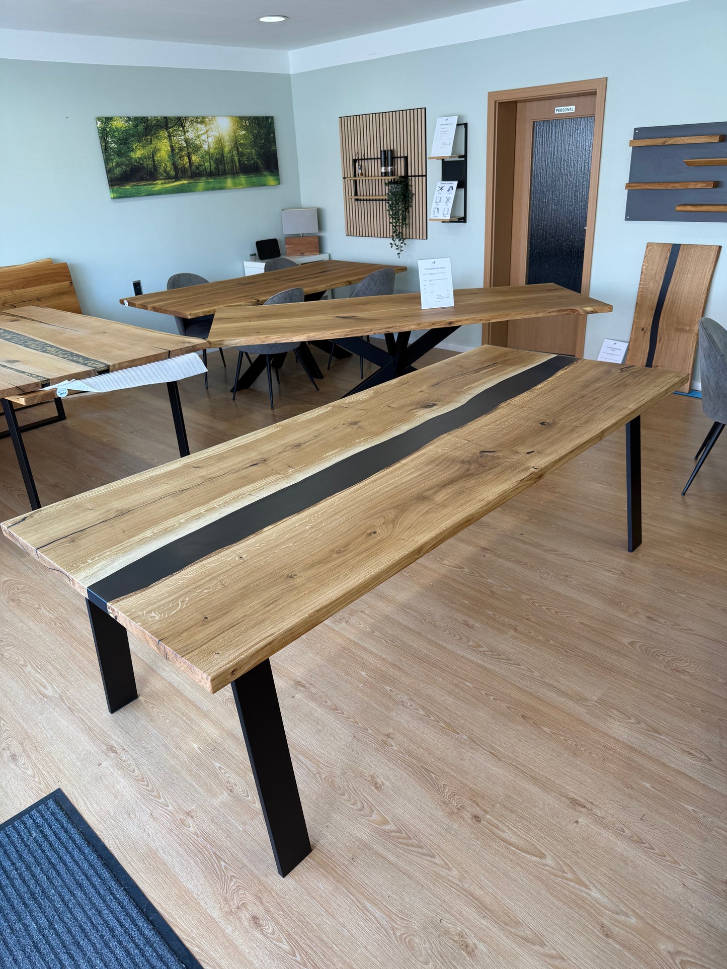 Eichentisch Epoxidharz Rivertable 240 x 100cm